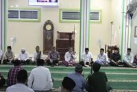 Sekda Lampung selatan saat membuka malam peringatan malam Nuzulul Qur'an