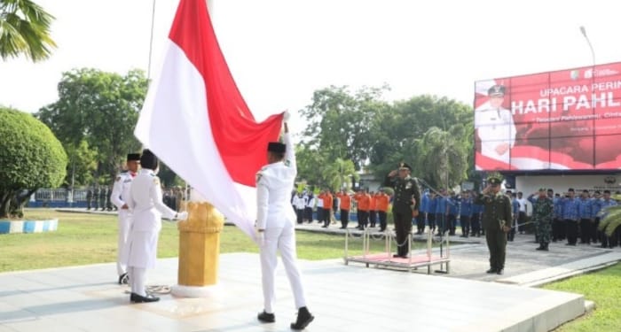 Pemkab sampang saat gelar upacara bendera peringatan hari Pahlawan Nasional 2024 