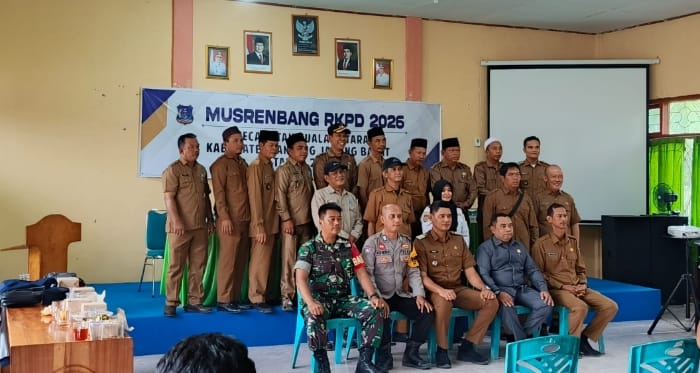 Ketua DPRD komisi tiga dari Partai Amanat Nasional Albert Chaniago.SP, saat menggelar Musrembang RKPD Tahun 2026