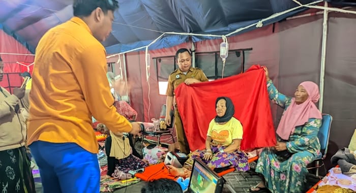 Perekaman e-KTP warga saat di rawat di RSUD dr. Muhammad Zyn Sampang