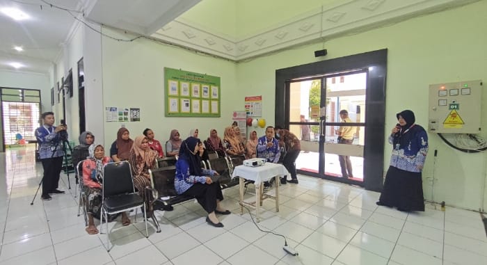 PKRS dilakukan di ruang Mawar dengan tema