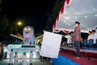 Bupati Sampang H. Slamet Junaidi saat buka parade takbir keliling 