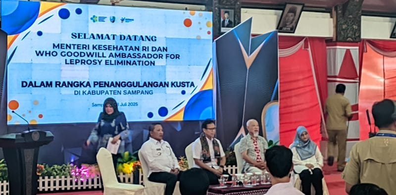 Mentri kesehatan RI saat berkunjung ke kabupaten Sampang