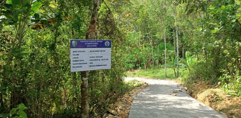 Kondisi pembangunan rabat beton di dusun tarogan, Desa jelgung, kecamatan robatal sampang sudah selesai