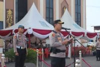 Kapolres Tanjab barat saat pimpin apel kenaikan pangkat