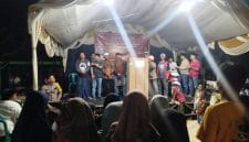 Antusias masyarakat saat menyaksikan malam puncak pembagian hadiah 
