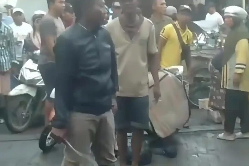 Diduga Pelaku pembacokan di pasar sirimangunan sampang